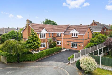 Fox Bank Close, Widnes, WA8