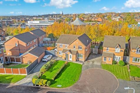 Broadlands, Prescot, L35