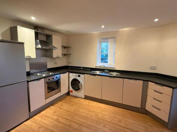 WhatsApp Image 2025-11-25 at 15.52.13.jpeg