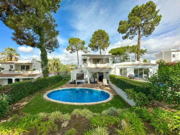 Vilamoura Semi-Detached 3 Bed Villa With Golf Views For Sale