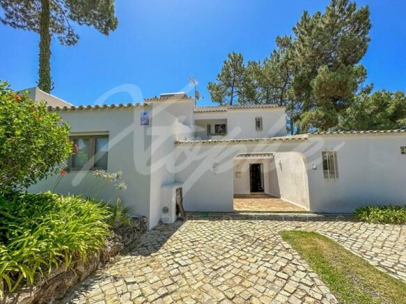 Vilamoura Semi-Detached 3 Bed Villa With Golf Views For Sale (9)