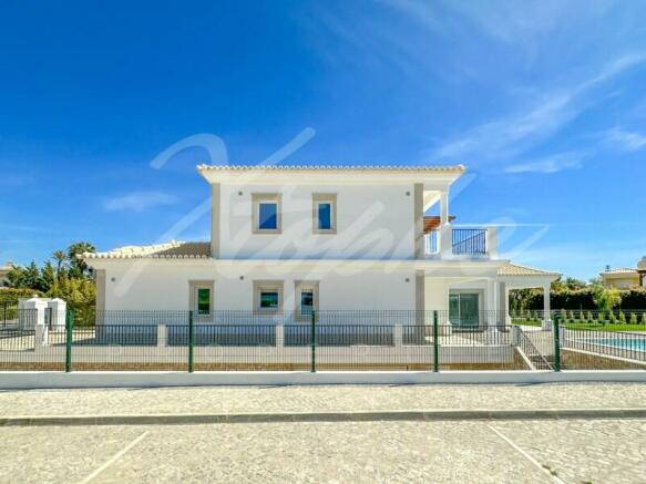 Vila Sol 4 Bed Brand New Villa For Sale (27)