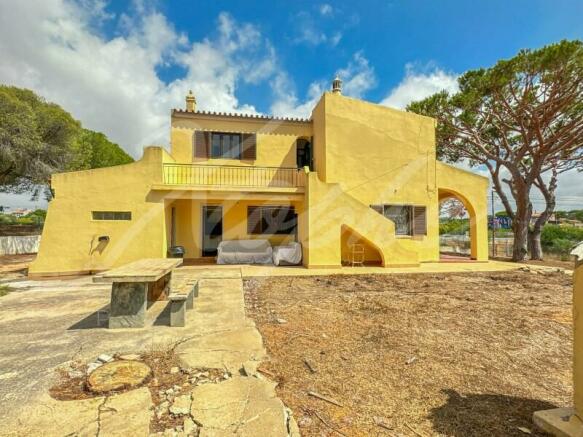 3 Bed Villa With Project Near The Village For Sale (1)