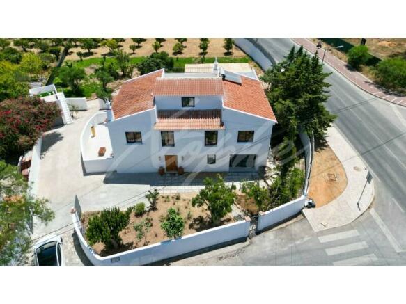 Near Vale do Lobo Fully Renovated 5 Bed Villa For Sale (3)