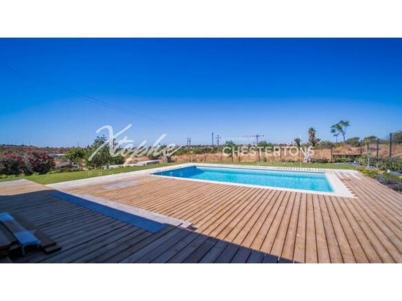 Quarteira 7 Bed Villa For Sale (1)