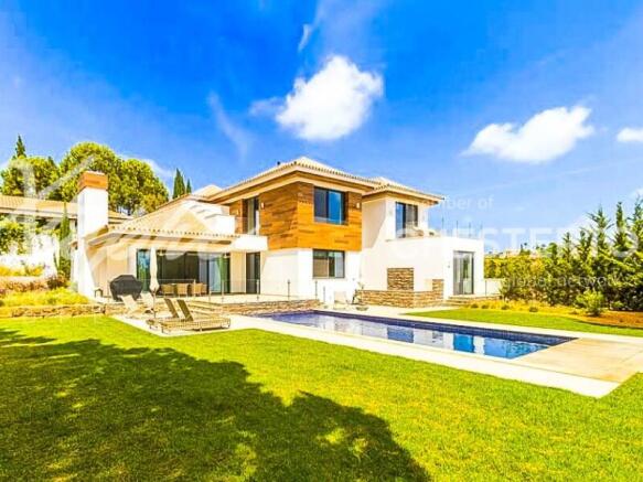 Vale Formoso Sea View 4 Bed Villa For Sale (39)