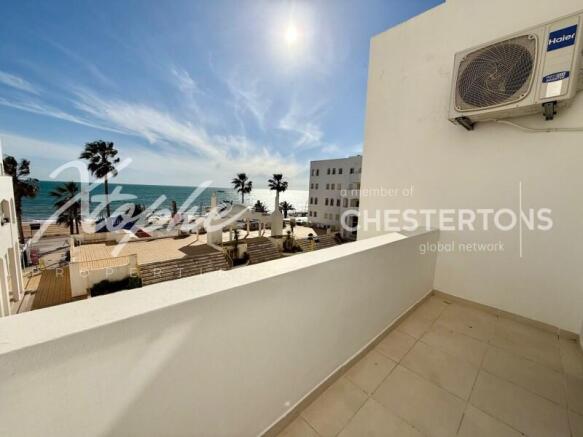 Quarteira Fully Renovated Sea View 2 Bed Apartmentt For Sale (11)