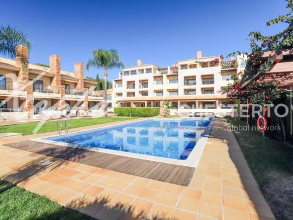 Vilamoura 2 Bed Golf Apartment For Sale (37)