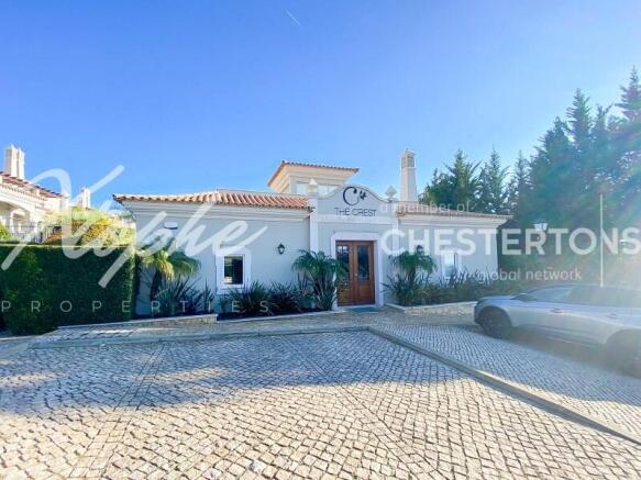 The Crest Commercial Sea View Property For Sale Almancil (4)