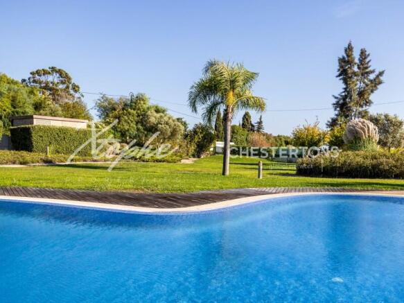 Carvoeiro Luxurious Semi-Detached at Lumina Condominium for Sale (86)