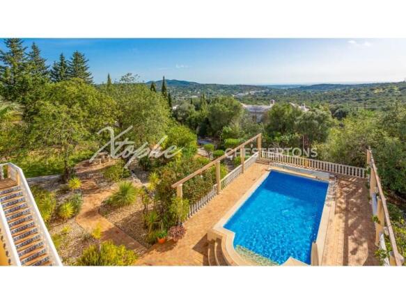 6 Bed Country Villa With Distant Sea Views For Sale In Quinta das Raposeiras (41)