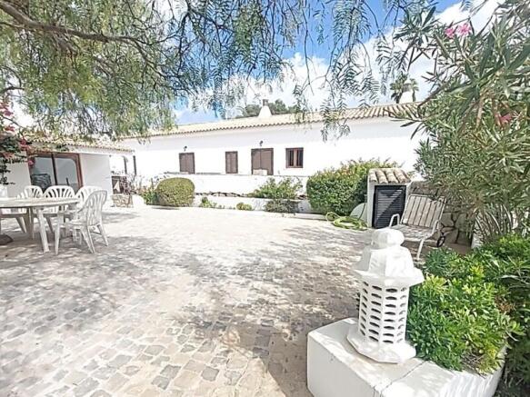 Boliqueime 4 Bed Villa For Sale (3)
