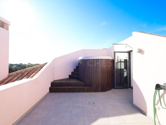 Vale do Lobo Luxury 2 Bed Golf Penthouse Apartment For Sale (5)