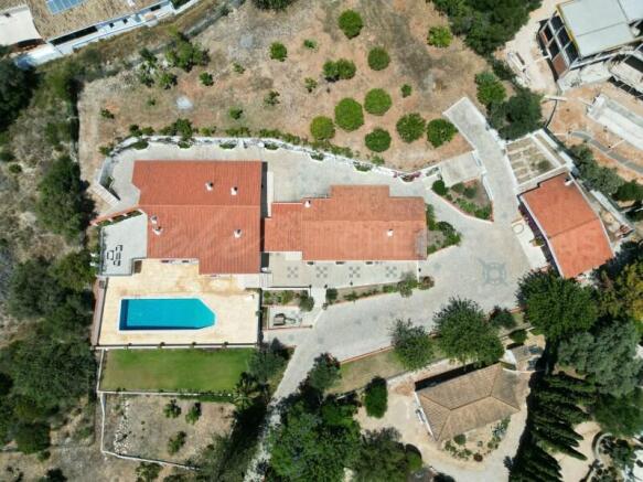 Almancil 5 Bed Sea View Villa For Sale In Vale formoso (1)