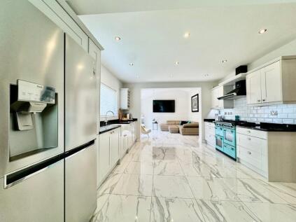 Upton Road, Prenton, Wirral, Merseyside, CH43