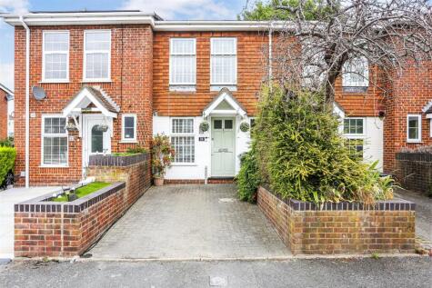 Beaconsfield Place, Epsom