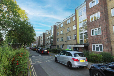 Elmworth Grove, London, SE21
