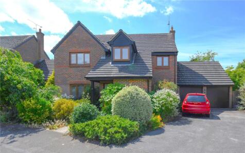 Bishops Drive, Wokingham, Berkshire, RG40