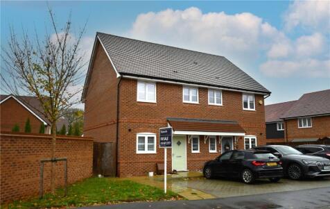 Dairy Road, Finchwood Park, Wokingham, Berkshire, RG40
