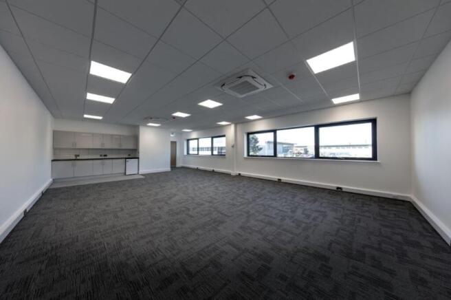696 ff office.JPG
