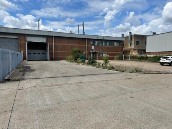Unit C, Shears Way