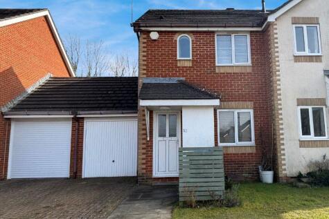 Lanyon Close, Horsham