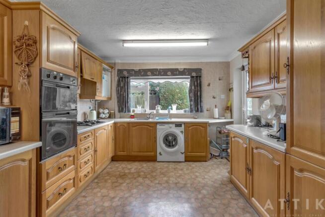 51 Vera Road, Norwich, NR13 6QP (13).jpg
