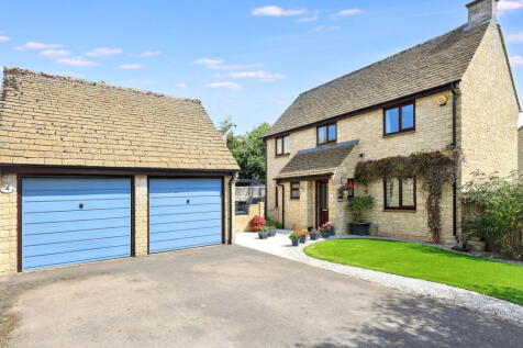 Donnington Close, Witney, OX28 5FR