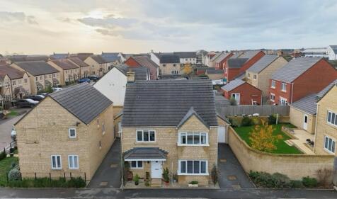 Mary Box Crescent, Witney, OX29 7AP