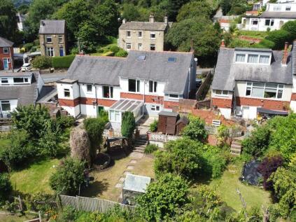 Cowcliffe Hill Road, Huddersfield, HD2