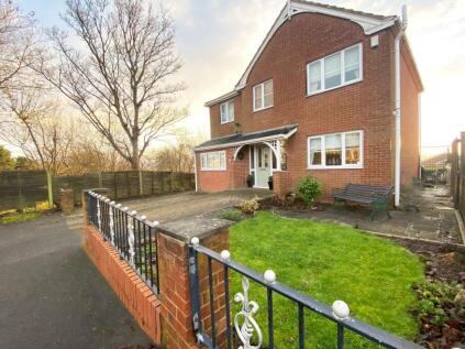 Glebe Side, Huddersfield, HD5