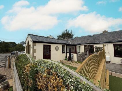 Chapel Row, Grange Moor, WF4