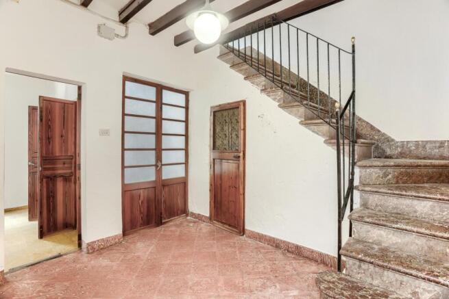 Hallway - Staircase 