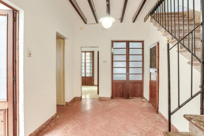 Hallway - Staircase 