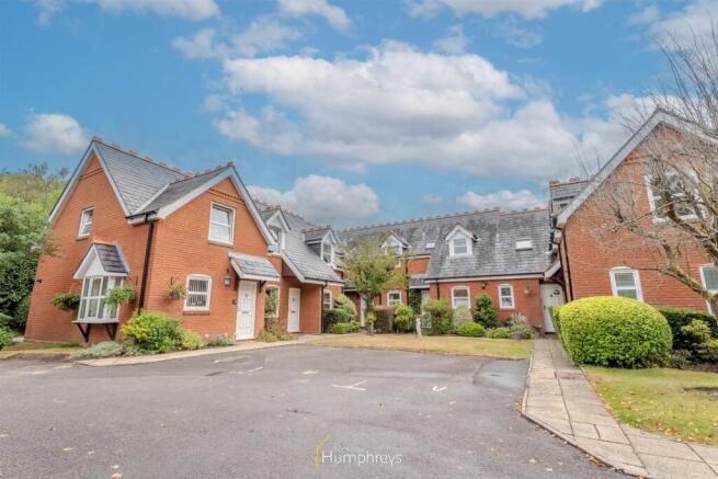 NEW Rydal Mews-4.jpg