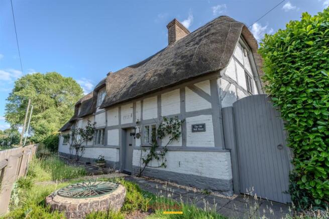 Old Well House-24.jpg