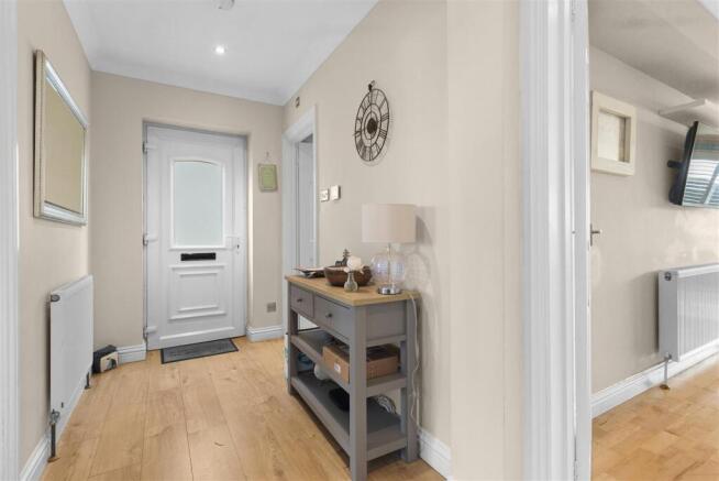 entrance hall #3.jpg