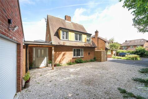 Halls Farm Close, Winchester, Hampshire, SO22