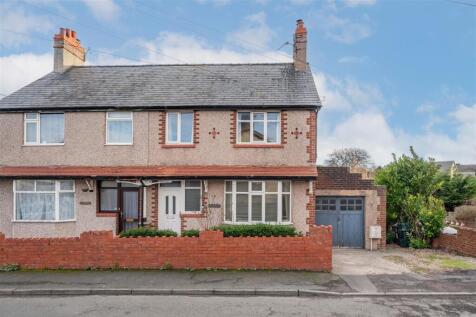 Gele Avenue, Abergele, LL22