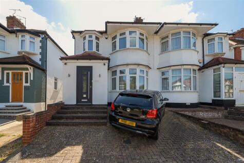 Brook Avenue, Edgware