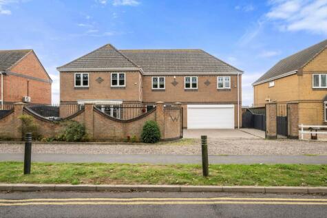 High Street, Ingoldmells, PE25