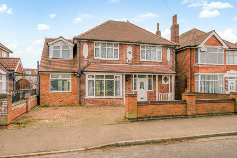 Hoylake Drive, Skegness, PE25