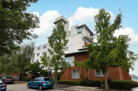 Erebus Drive, Woolwich, SE28