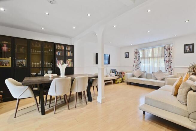 Reception/ Dining Room