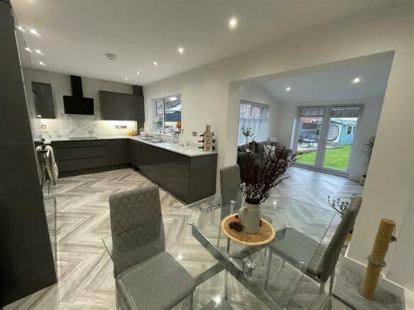 Open Plan Kitchen Diner