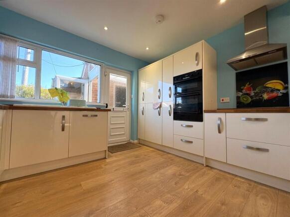 Kitchen Diner