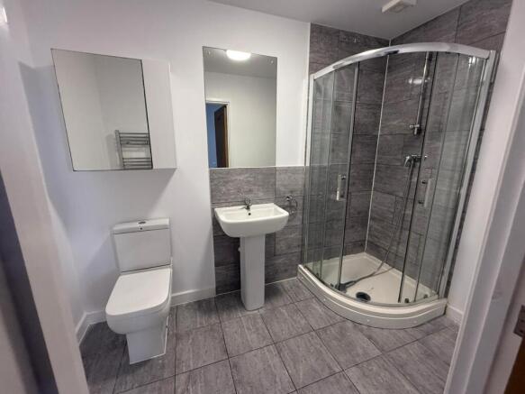 En-suite Bathroom