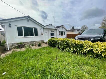 Ringwood Road, Ferndown