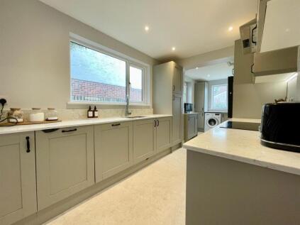 Nightjar Close, Poole