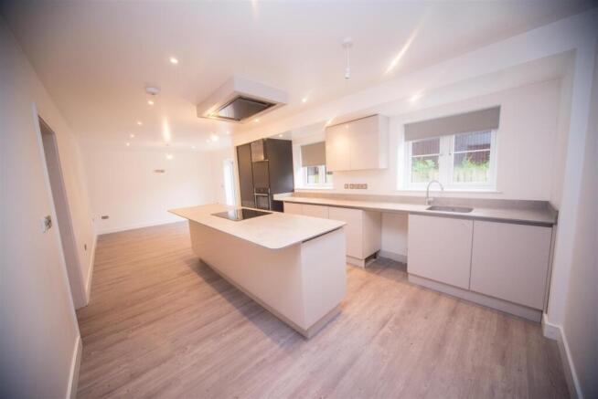 Kichen to dining.jpg